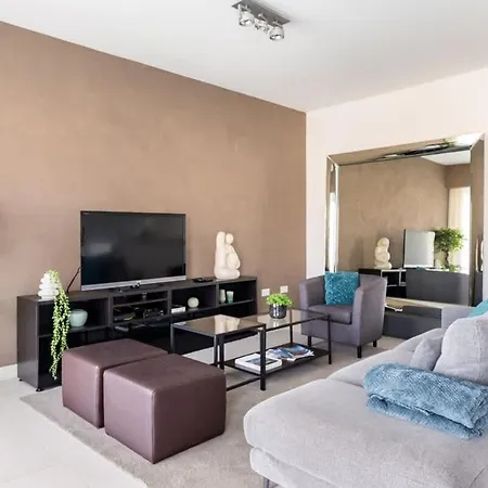 Apartment Luxury Sea View In Prime Location Saint Julian's