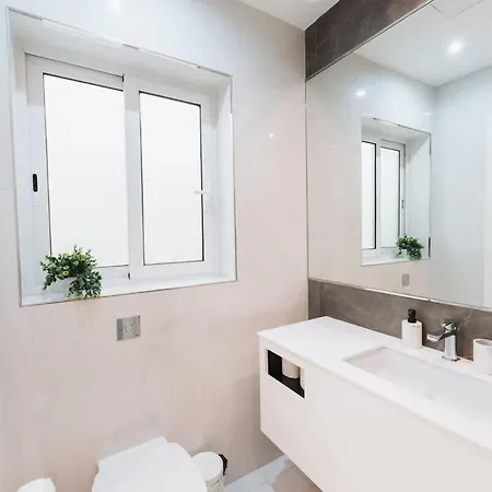 Appartement Luxury Sea View In Prime Location