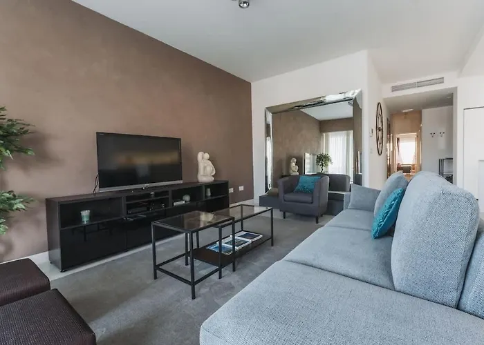 아파트 Luxury Sea View In Prime Location Saint Julian's