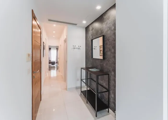 Luxury Sea View In Prime Location Saint Julian's