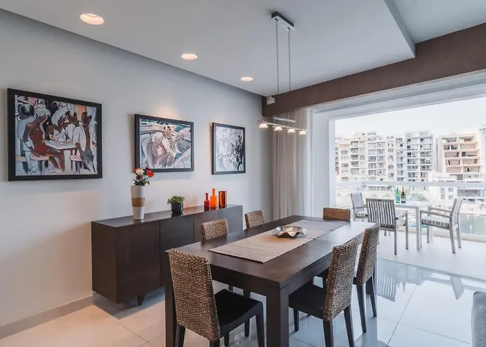 Luxury Sea View In Prime Location