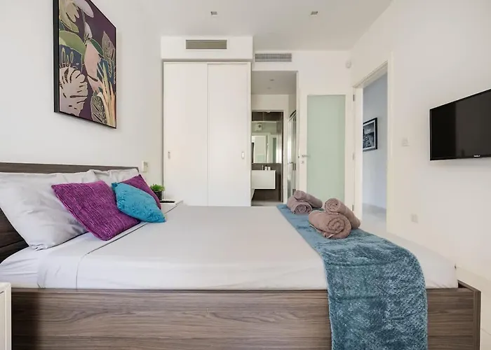 Luxury Sea View In Prime Location