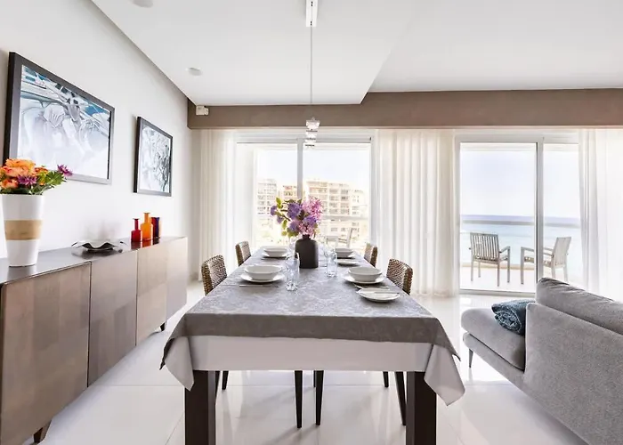 Luxury Sea View In Prime Location Saint Julian's