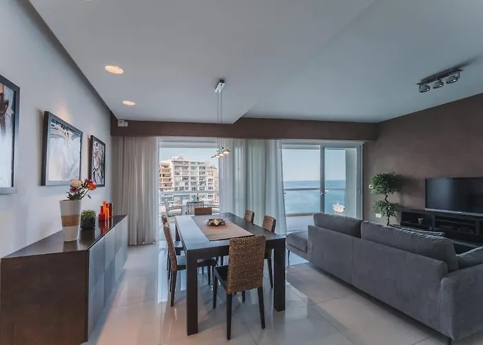 아파트 Luxury Sea View In Prime Location *