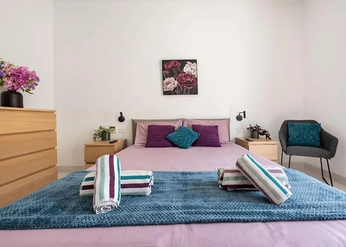 Luxury Sea View In Prime Location 아파트 Saint Julian's